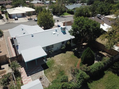 6709 Hensch Ave NE, Albuquerque, NM 87109 - photo 5