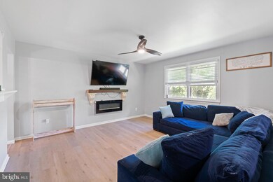 719H Myrth Ave, Baltimore, MD 21221 - photo 3