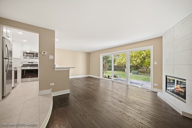 19 Cour Leroux, Palos Hills, IL 60465 - photo 4