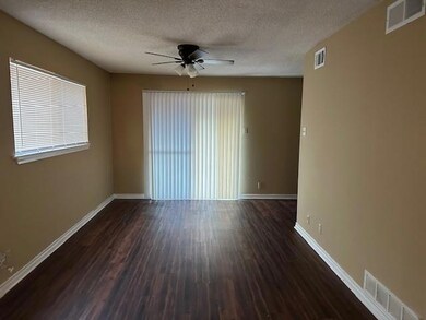 1712 N Travis St unit 1714, Sherman, TX 75092 - photo 5