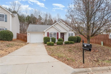 302 Apple Ridge Rd, Greensboro, NC 27406 - photo 2