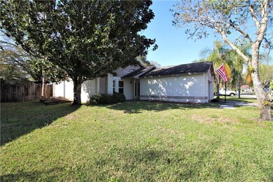 Front of home with a big front yard