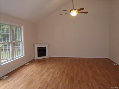 11741 Griffin Rd, Petersburg, VA 23805 - photo 6