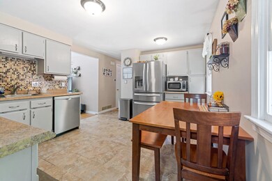 4 Kittery Dr, Nashua, NH 03062 - photo 5