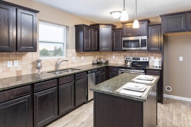 Kitchen FMG00C-E2070-12