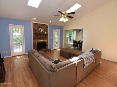 826 Shadowridge Rd, Jacksonville, NC 28546 - photo 7