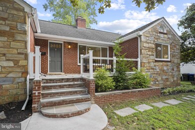 6411 Shady Ln, Falls Church, VA 22042 - photo 3