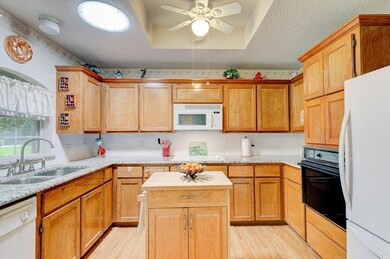 8920 Ashcraft Dr, North Richland Hills, TX 76182 - photo 7