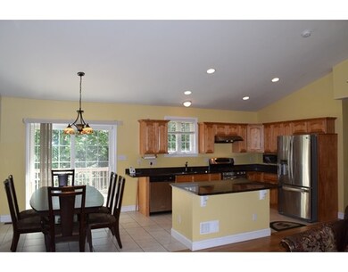 1607 Read St, Somerset, MA 02726 - photo 3