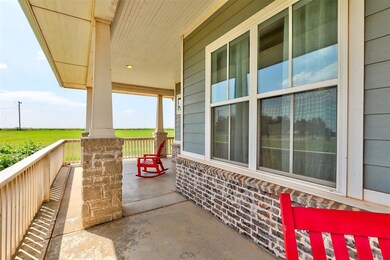 View of terrace with covered porch