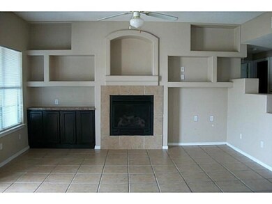 729 Desert Star Dr, Horizon City, TX 79928 - photo 4