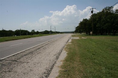 10412 Mineral Wells Hwy, Weatherford, TX 76088 - photo 3