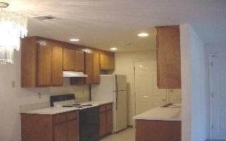 582 Countryside Dr, Central Point, OR 97502 - photo 2