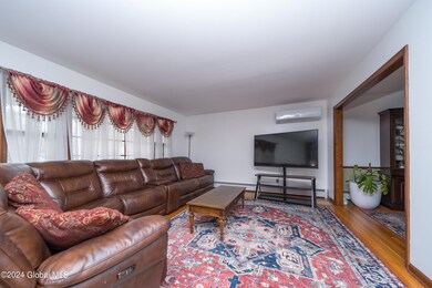 023-3142-Lone-Pine-Rd