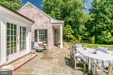 2026 Skyline Rd, Towson, MD 21204 - photo 4