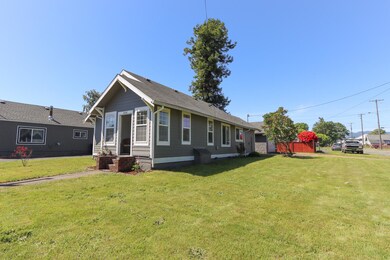 2526 8th Street, Tillamook OR