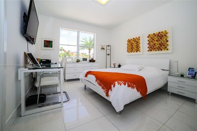 1150 Manor Ct, Weston, FL 33326 - photo 6