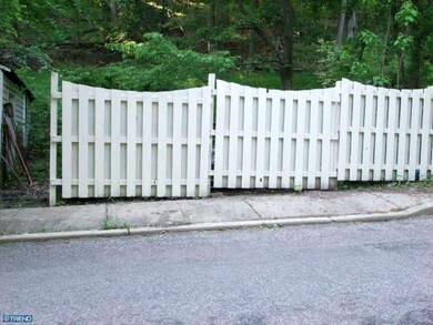 184 York St, Lambertville, NJ 08530 - photo 3