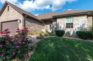 1504 Ledgestone, Spfd, MO-4