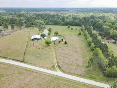 5809 NW Lake Jeffery Rd, Lake City, FL 32055 - photo 3