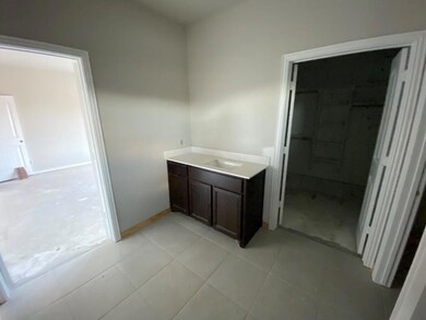 1070 Flagstone Dr, Weatherford, TX 76085 - photo 6