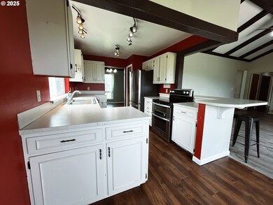 59683 Highway 26, John Day, OR 97845 - photo 6