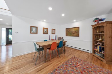 26- 61 Jameson Point Road - Rockland -