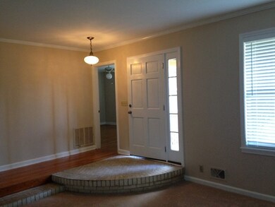 864 Windsor Rd, Macon, GA 31204 - photo 3
