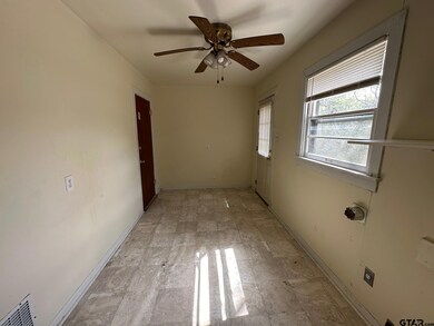 403 Seagle St, Tyler, TX 75701 - photo 5