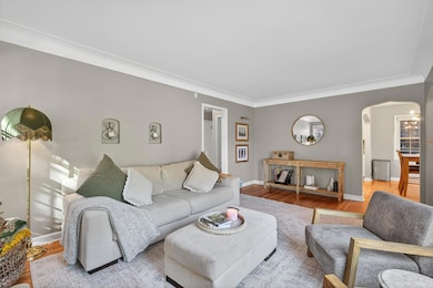 Original hardwood floors