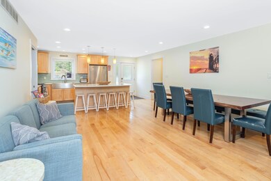 612_Maple_Street_32