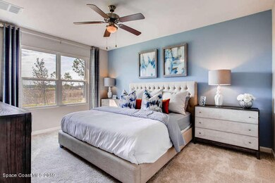 CALI-small-007-5-Master Bedroom-666x444-