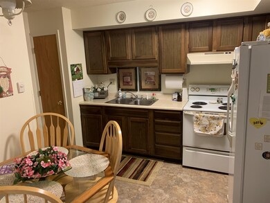 106 E Butcher St, Geneva, IN 46740 - photo 5