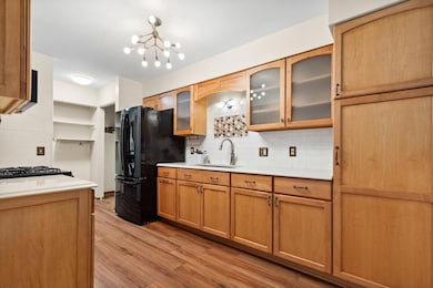 Kitchen 1