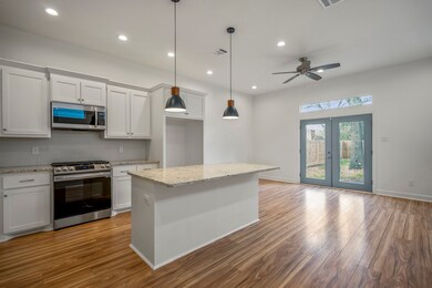 8017 Easter St, Houston, TX 77088 - photo 5