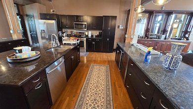 SS Appliances & Beverage Cooler