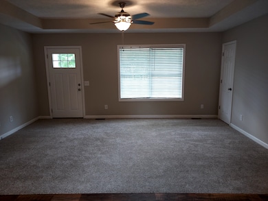 220 Hunters Ln, Shelbyville, TN 37160 - photo 2