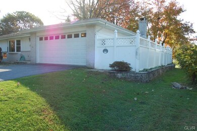 6228 Fairway Ln, Allentown, PA 18106 - photo 3