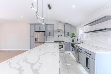 31 Rock Rd W, Green Brook, NJ 08812 - photo 4