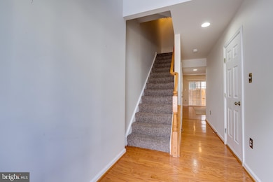 43739 Clear Lake Square, Ashburn, VA 20147 - photo 7