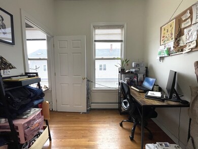 3 Cedar Square unit 2, Cambridge, MA 02140 - photo 5