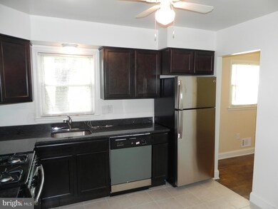 900 Karen Blvd, Capitol Heights, MD 20743 - photo 4