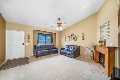 LQ-82195 calico ave (27 of 68)