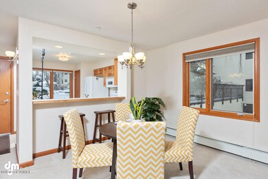 Dining Room MS_106093-SMALL