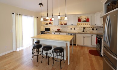 Kitchen (2)