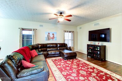 8809 Teak Dr-7