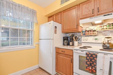 1201 Windsor Dr, Framingham, MA 01701 - photo 3
