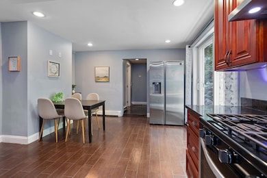 494 Salem St, Malden, MA 02148 - photo 7