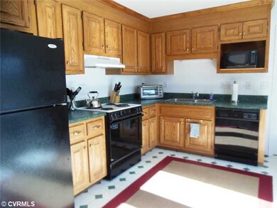Kitchen - bright kitchen