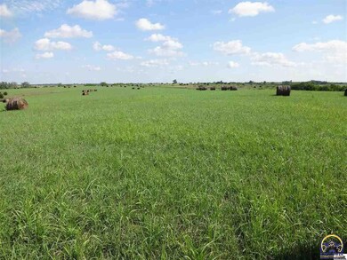 14998 V Rd, Hoyt, KS 66440 - photo 3